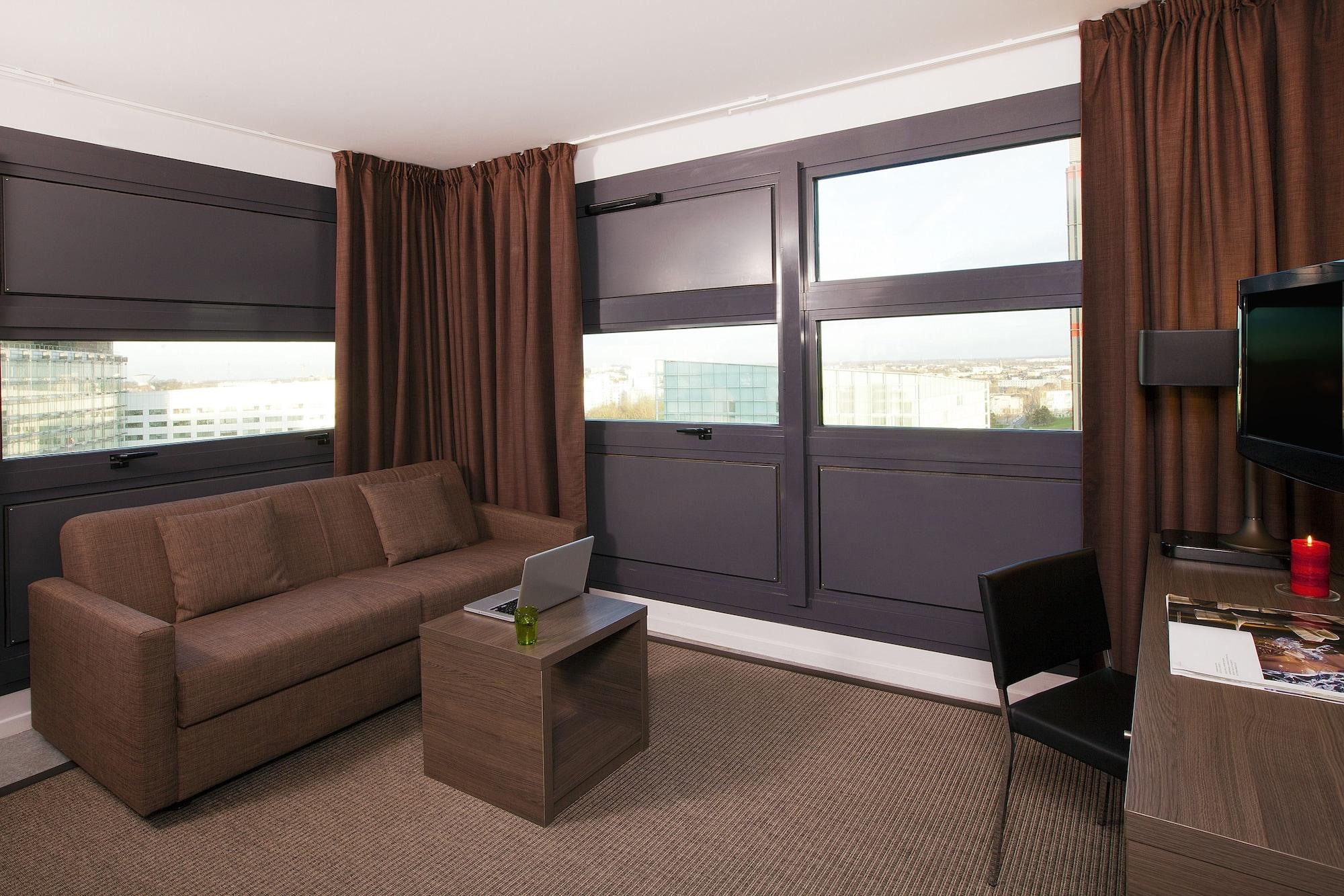 Aparthotel Sejours & Affaires Lille Europe Zewnętrze zdjęcie